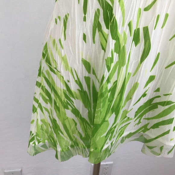 Komarov Green Crinkled Cowel Neck Tank Blouse Sm - Picture 4 of 7